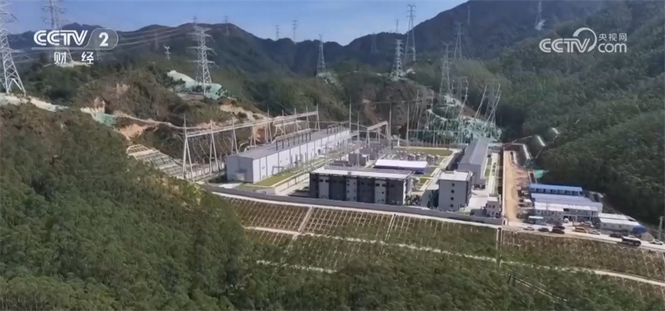 2024年預(yù)計全國電力消費平穩(wěn)增長“綠電”裝機規(guī)模首超煤電(圖3)