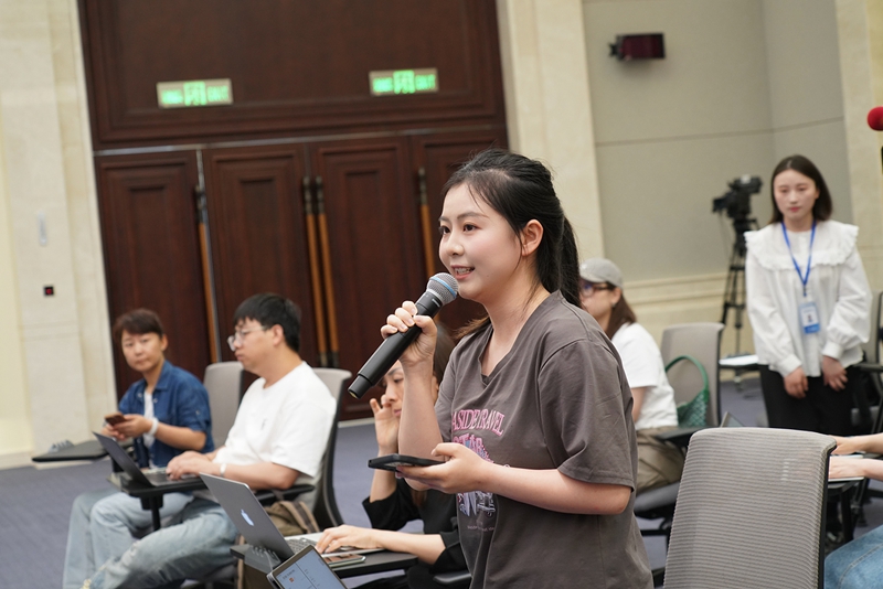 《四川省推動大規模設備更新和消費品以舊換新實施方案》政策吹風會(圖12)