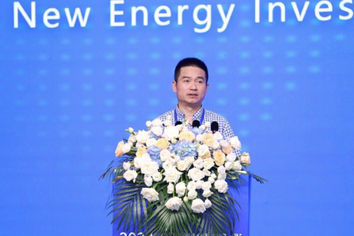 2024新能源投資峰會暨“方舟一號”固態儲能系統全球首發會在溫州成功舉辦(圖3)